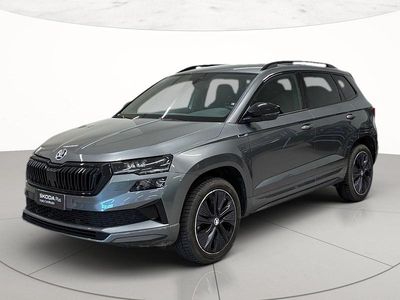 Usata Skoda Karoq SportLine 150 CV (110 kW) 2023 Grigio graphite metallizzato SUV