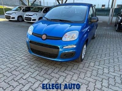 Nuova Fiat Panda Icon 69 CV (50 kW) 2026 Blue italia Utilitaria