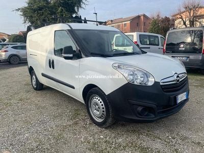 Begagnad Opel Combo