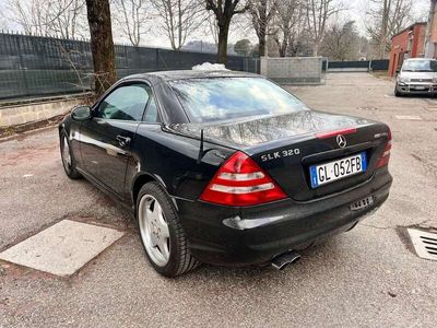 Mercedes SLK320