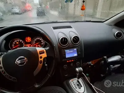 Usata Nissan Qashqai 141 CV (103 kW) 2009 Bianco SUV
