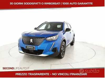 Usata Peugeot 2008 Allure 131 CV (96 kW) 2023 Blu SUV