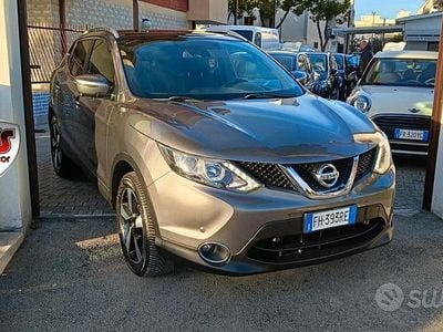 Usata Nissan Qashqai 131 CV (96 kW) 2017 Grigio SUV