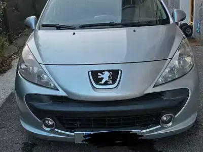 Usata Peugeot 207 109 CV (80 kW) 2007 Grigio Berlina