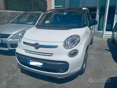Begagnad Fiat 500L Pop Star 95 HK (69 kW) 2016 Vit Minibuss
