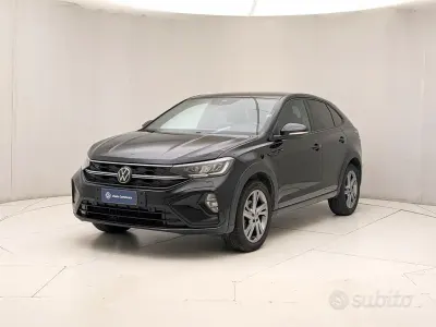 Usata VW Taigo R-line 110 CV (80 kW) 2023 Nero SUV