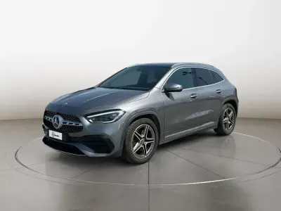 Usata Mercedes GLA220 Premium 190 CV (139 kW) 2023 Grigio SUV