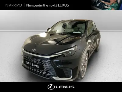 Usata Lexus LBX 136 CV (100 kW) 2024 Nerolight sand SUV