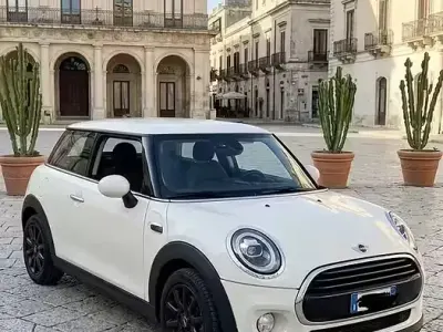Usata Mini Cooper 136 CV (100 kW) 2021 Bianco Utilitaria