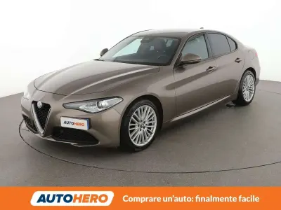 Usata Alfa Romeo Giulia Executive 160 CV (117 kW) 2019 Grigio Berlina