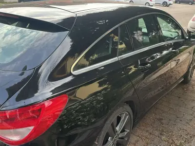 Usata Mercedes CLA180 Shooting Brake 109 CV (80 kW) 2018 Nero Station wagon