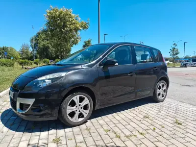 Usata Renault Scenic E-Tech 130 CV (95 kW) 2011 Nero Monovolume