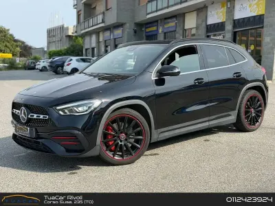 Usata Mercedes GLA200 Premium 150 CV (110 kW) 2020 Nero SUV