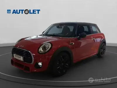 Usata Mini Cooper Hype 136 CV (100 kW) 2018 Rosso Utilitaria