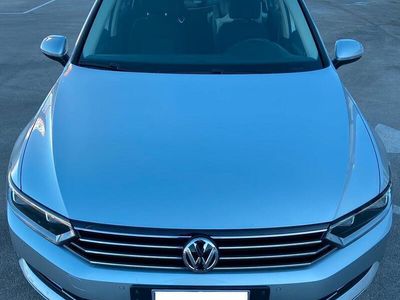 Usata VW Passat Business 150 CV (110 kW) 2019 Argento Station wagon