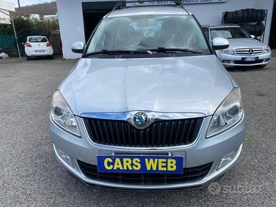 Usata Skoda Roomster 86 CV (63 kW) 2010 Grigio Monovolume