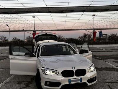 Usata BMW 116 Sport Line 116 CV (85 kW) 2017 Bianco Utilitaria