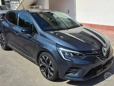 Usata Renault Clio V Business 101 CV (74 kW) 2021 Blu Berlina