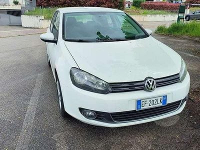 Usata VW Golf VI Highline 105 CV (77 kW) 2010 Utilitaria
