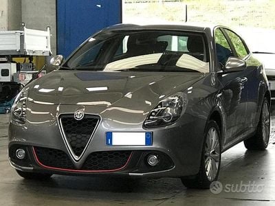 Usata Alfa Romeo Giulietta 120 CV (88 kW) 2017 Grigio Utilitaria