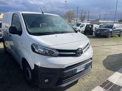 usata Toyota Proace 16-l-D-4D Comfort compact prezzo + iva