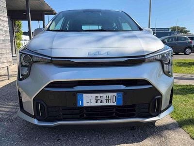 Używany Kia Picanto 61 KM (44 kW) 2025 Szary Hatchback