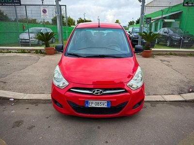 Usata Hyundai i10 Classic 69 CV (50 kW) 2012 Rosso Utilitaria