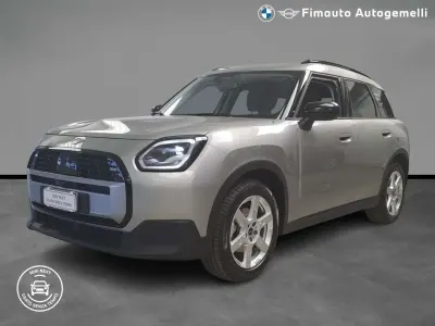 Usata Mini Cooper D Countryman Classic 150 CV (110 kW) 2024 Grigio SUV