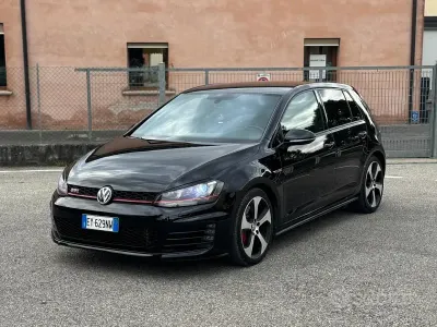 Usata VW Golf VII GTI 230 CV (169 kW) 2015 Nero Berlina