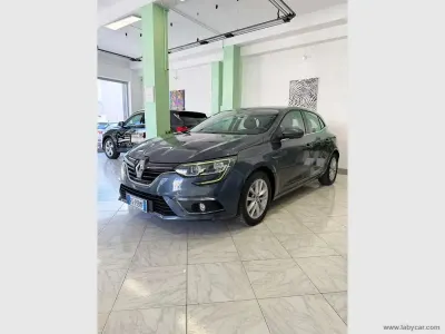 Usata Renault Mégane Intens 110 CV (80 kW) 2018 Blu/azzurro Berlina