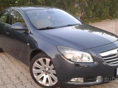 Usata Opel Insignia 160 CV (117 kW) 2009 Grigio Berlina