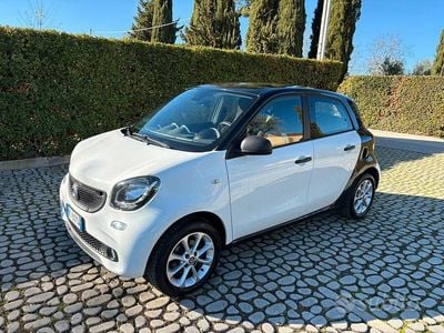 Bianco Usata 2016 Smart ForFour Passion Utilitaria | 7900 € (Buon prezzo)