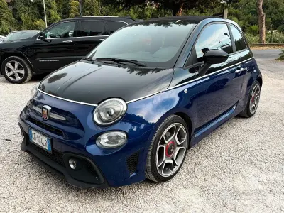 Usata Abarth 500C 140 CV (102 kW) 2018 Bluazzurro Cabrio