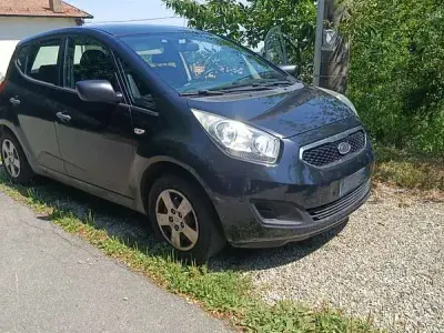 Usata Kia Venga 90 CV (66 kW) 2012 Utilitaria