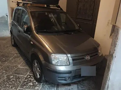 Usata Fiat Panda 69 CV (50 kW) 2010 Grigio Utilitaria