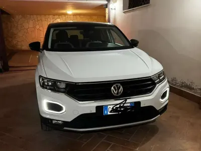 Usata VW T-Roc Advance 150 CV (110 kW) 2020 Bianco SUV