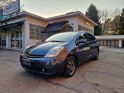 Usata Toyota Prius 77 CV (56 kW) 2007 Grigio Berlina
