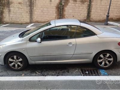 Usata Peugeot 307 CC 109 CV (80 kW) 2006 Cabrio