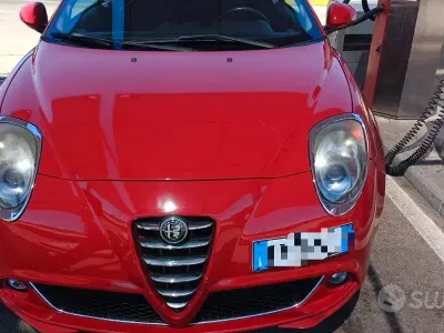 Usata Alfa Romeo MiTo 90 CV (66 kW) 2009 Rosso Utilitaria