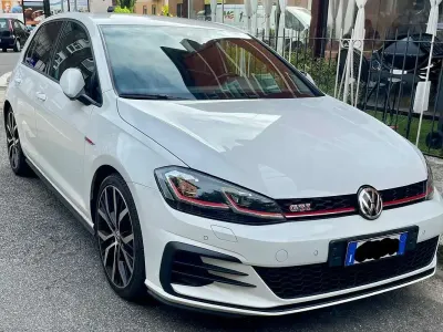 Second-hand VW Golf VII GTI 245 CP (180 kW) 2019 Alb Berlinǎ