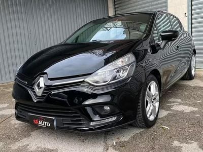 Second-hand Renault Clio IV 90 CP (66 kW) 2018 Negru Berlinǎ