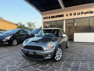 Usata Mini Cooper S 175 CV (128 kW) 2007 Grigio Utilitaria