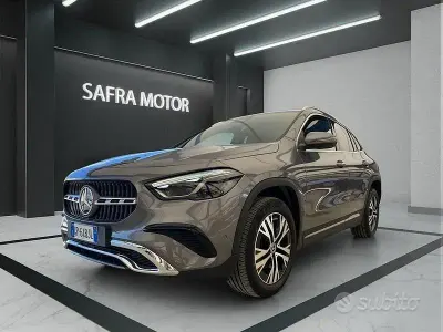 Usata Mercedes GLA200 Advanced Plus 150 CV (110 kW) 2023 Grigio SUV