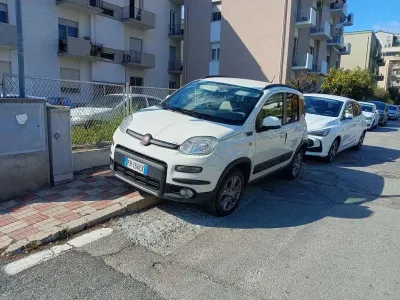 Usata Fiat Panda Cross Cross 95 CV (69 kW) 2016 Utilitaria