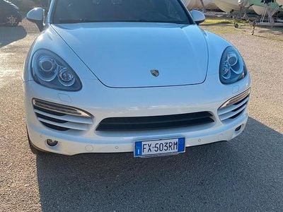 Usata Porsche Cayenne 250 CV (183 kW) 2012 Bianco SUV