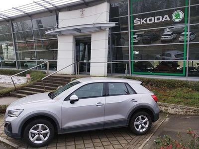 Usata Audi Q2 Business 150 CV (110 kW) 2022 Argento SUV