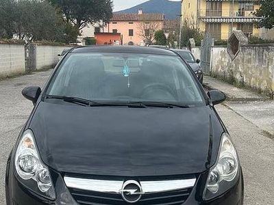 Usata Opel Corsa 80 CV (58 kW) 2010 Nero Utilitaria