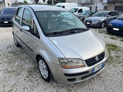 Usata Fiat Idea Active 69 CV (50 kW) 2005 Grigio Monovolume
