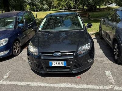 Usata Ford Focus 125 CV (91 kW) 2011 Nero Berlina