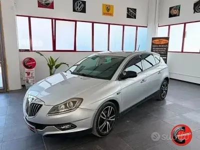 Usata Lancia Delta 120 CV (88 kW) 2009 Grigio Utilitaria